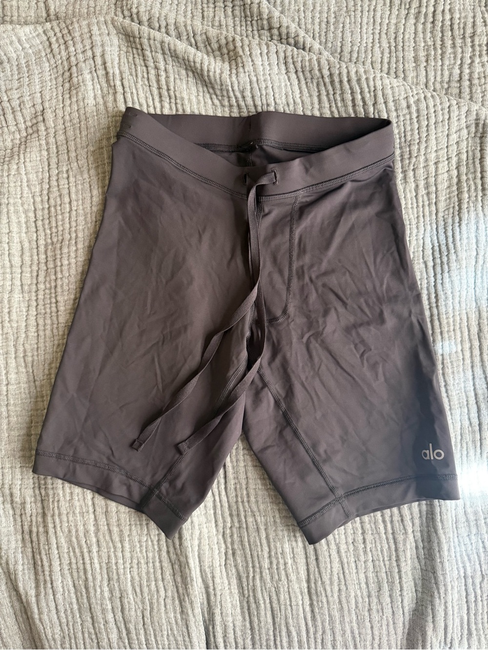 Alo Charcoal High-Rise Bike Shorts